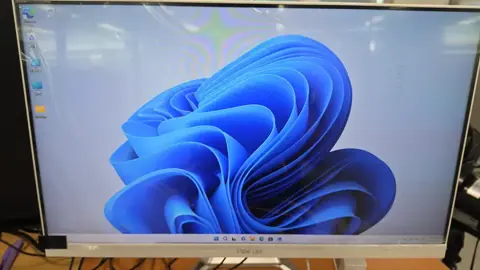 Ảnh thực tế khách hàng sử dụng máy ViewLife